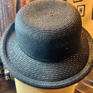 BETMAR New York Black and Gold Speckled Hat